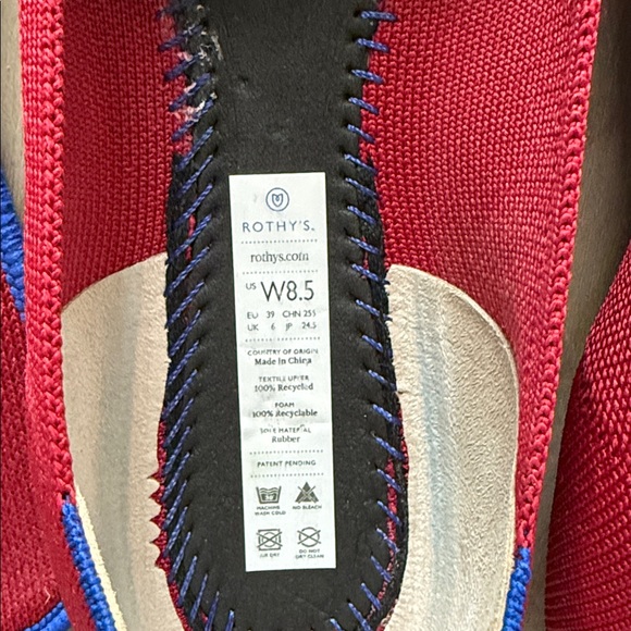 Rothy's "Retired" The Flat Round Toe Red Flats Size 8.5 - Picture 7 of 12